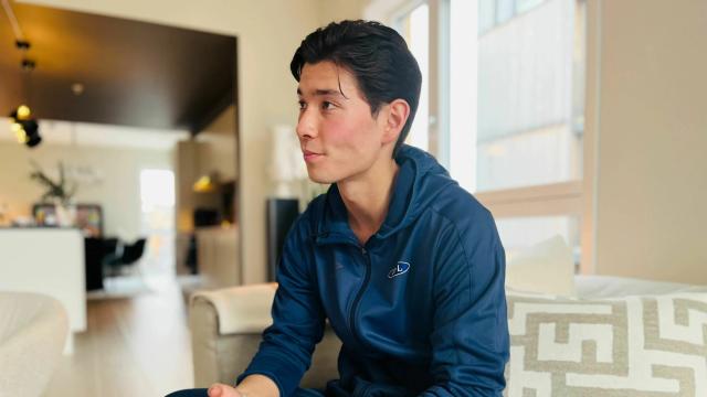 九游游戏中心-侯永永：中国球员热衷玩名表 因拿中国护照讨薪难