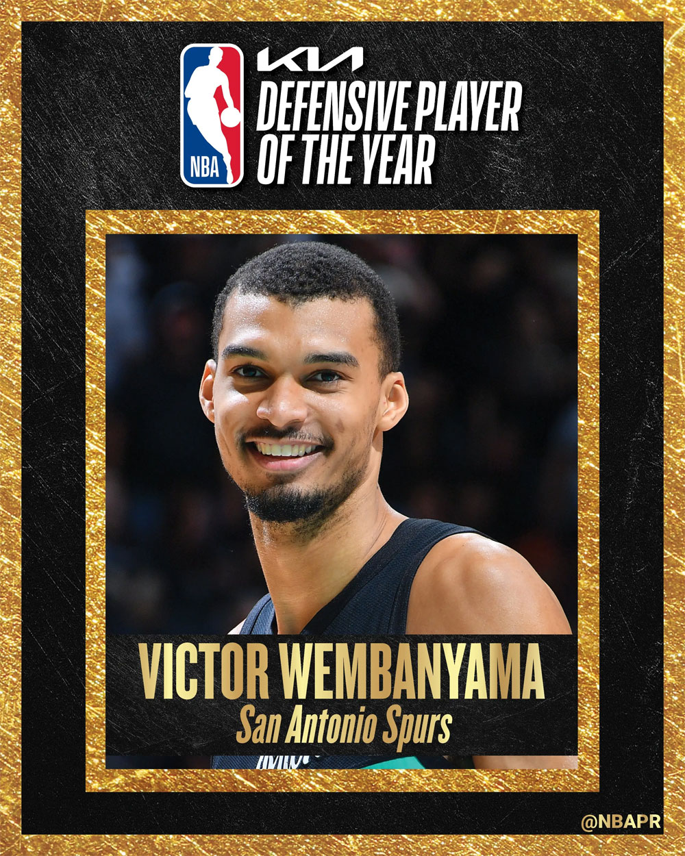 安卓版-史上最年轻DPOY ！文班亚马全票当选NBA最佳防守球员